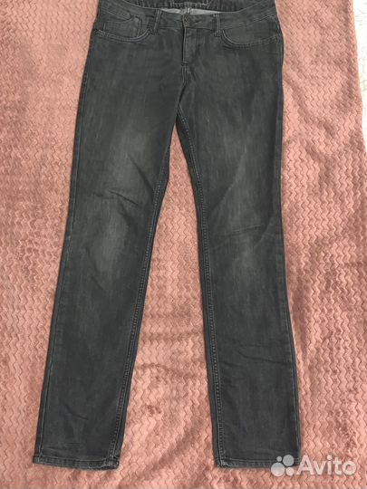 Джинсы женские