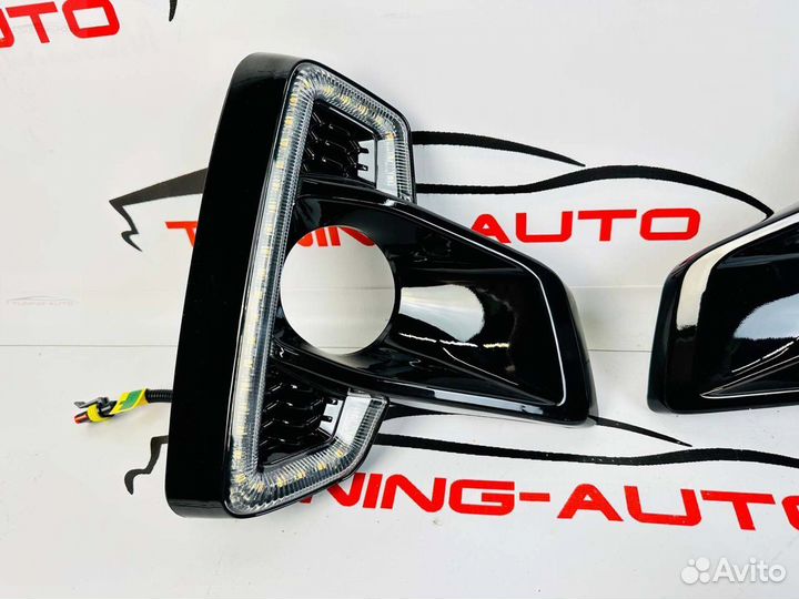 Ходовые огни Toyota Hilux