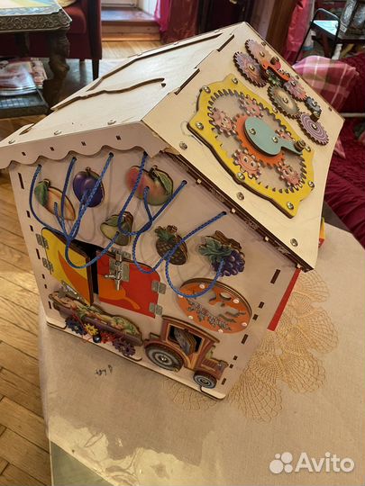 Бизиборд домик большой