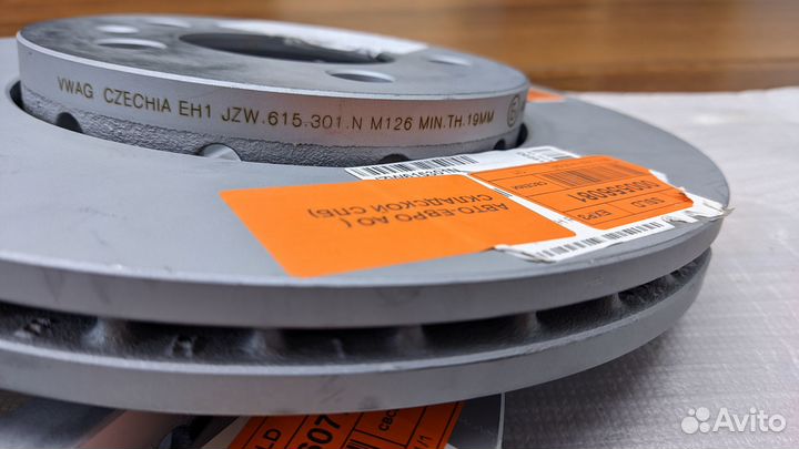 Оригинальные тормозные диски VW Polo Sedan