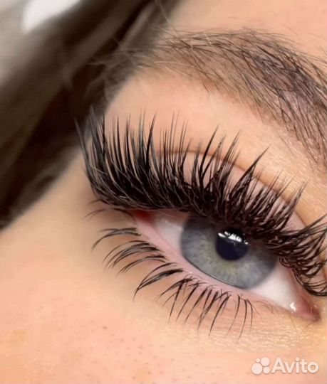 Наращивание ресничек