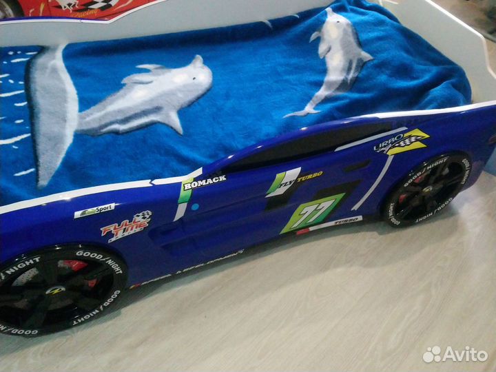 Кровать машина 180*80 с матрасом