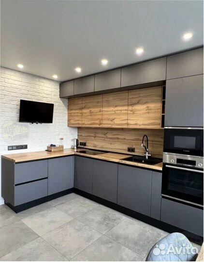 Кухня на заказ собственного производства Верджиния