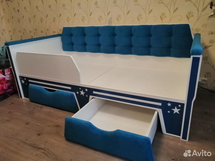 Детская кровать интерьерная