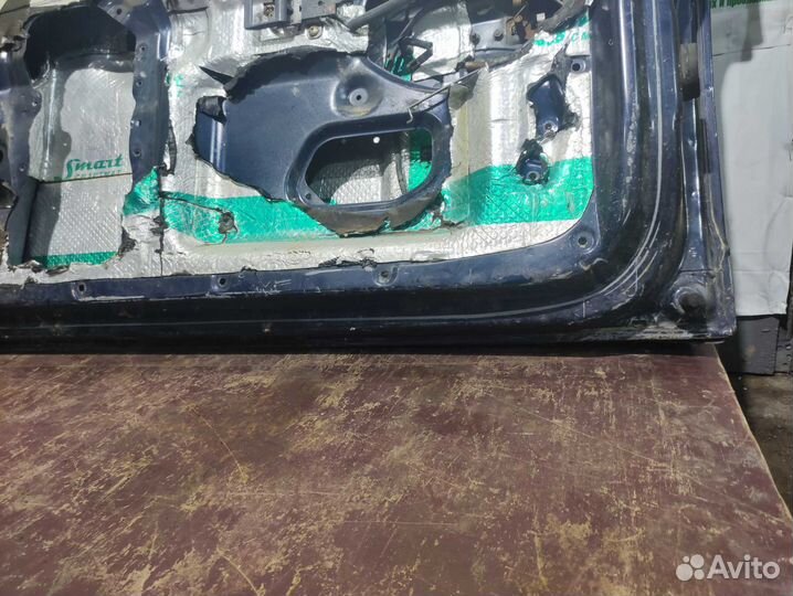 Дверь багажника Mitsubishi Pajero 2