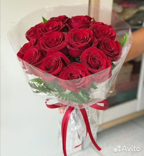 Букеты Красных Роз на Праздник