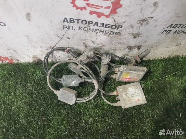 Блок розжига ксенона Лада Приора 21126 2010