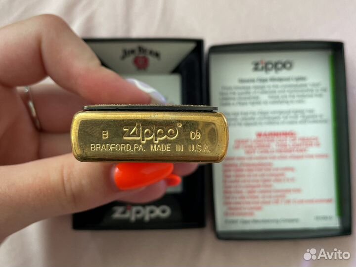 Зажигалка zippo