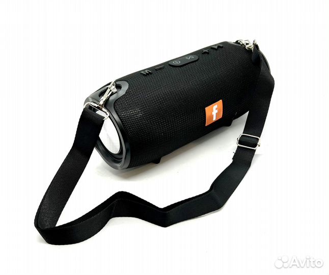 Беспроводная портативная колонка с ремешком черная