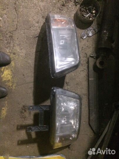 Фары VW Transpoter T5