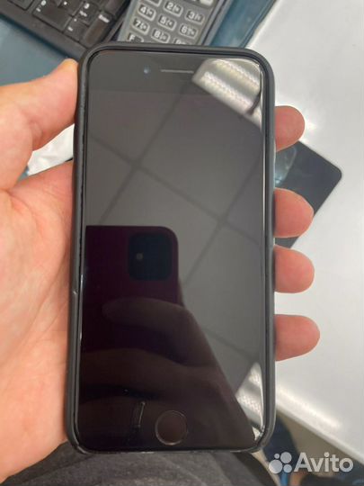 Телефон iPhone 7 128gb