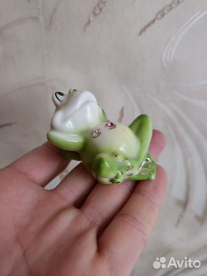 Сувенирная статуэтка 