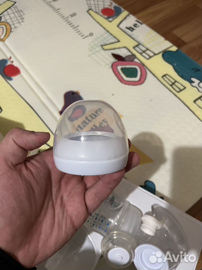 Молокоотсос ручной с бутылочкой Philips Natural