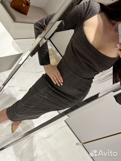 Платье футляр