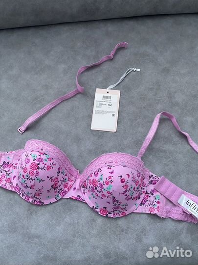 Бюстгалтер