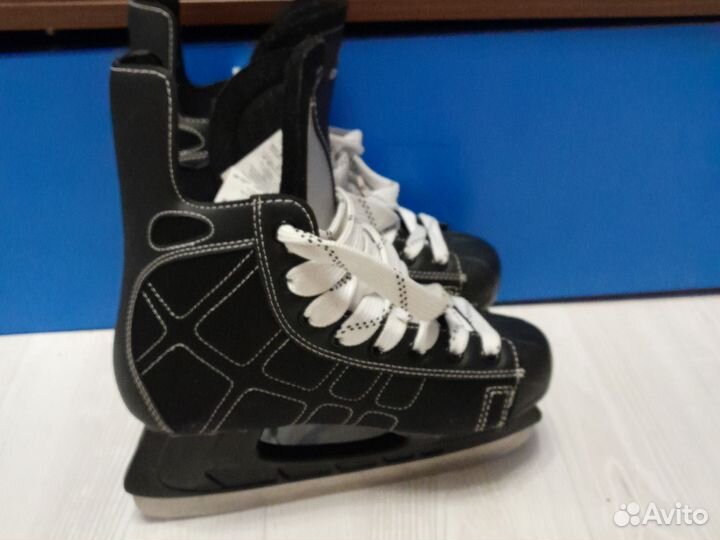 Коньки хоккейные oxelo