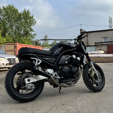Yamaha FZ 400, 2001, 25 000 км