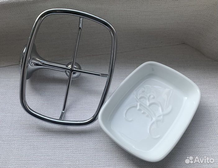 Настенная керамическая мыльница