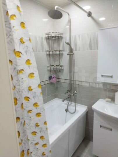 2-к. квартира, 75 м², 4/8 эт.