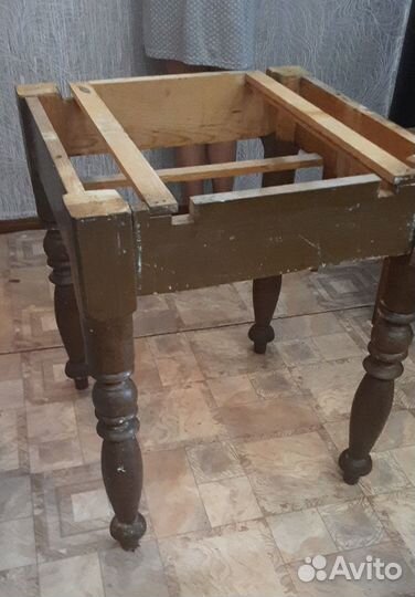 Старые столы