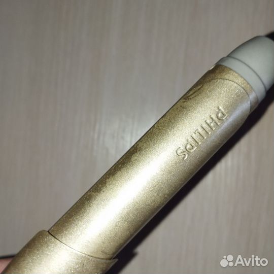 Мультистайлер Philips (плойка, утюжок, гофре)