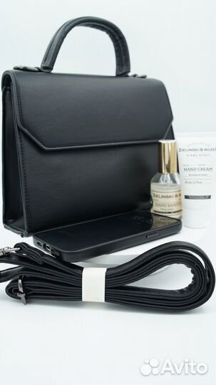 Женская сумочка