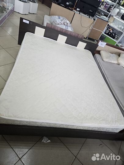 Кровать 2сп+матрац