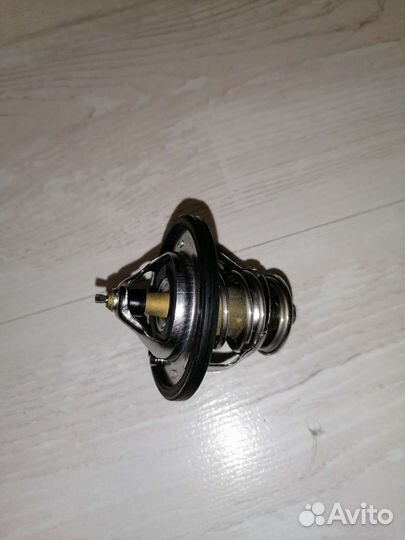 Помпа б/у на G4NA 2.0 киа