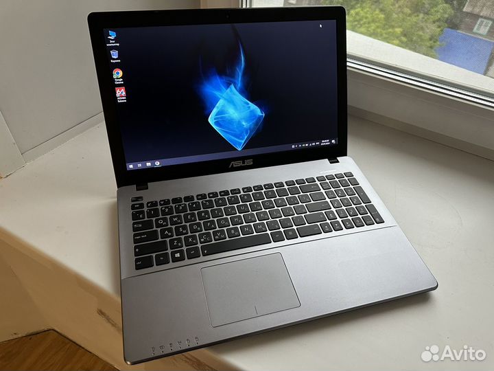 Asus. Core i7. 8GB. Видео 2GB. New Акб