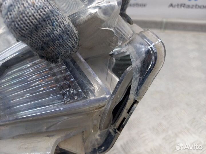 Фара правая Chevrolet Cobalt 2 1.5 B15D2 106 Л.С