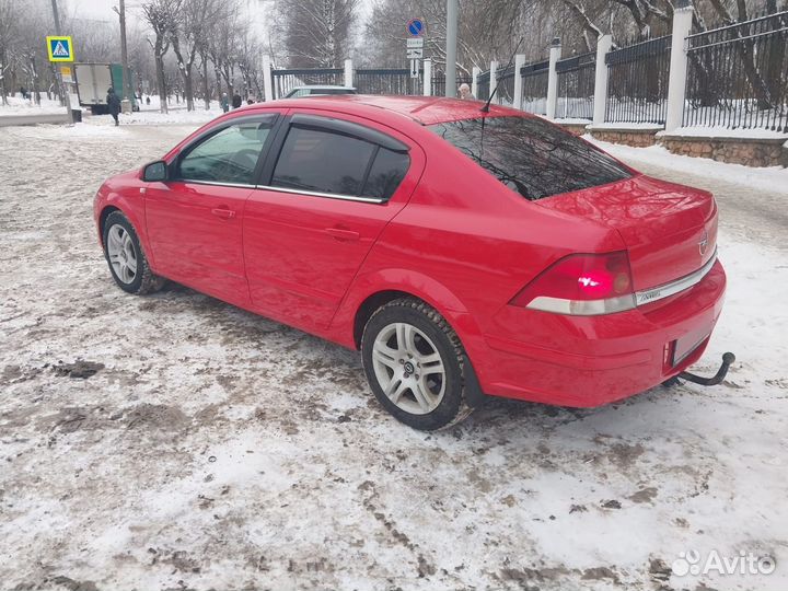 Opel Astra 1.8 МТ, 2008, 220 000 км