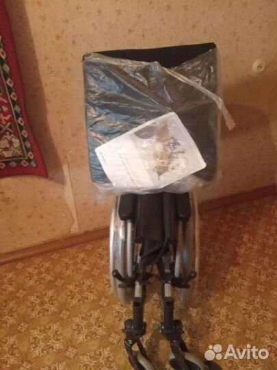 Инвалидная коляска новая