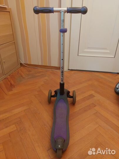 Самокат трехколесный Globber