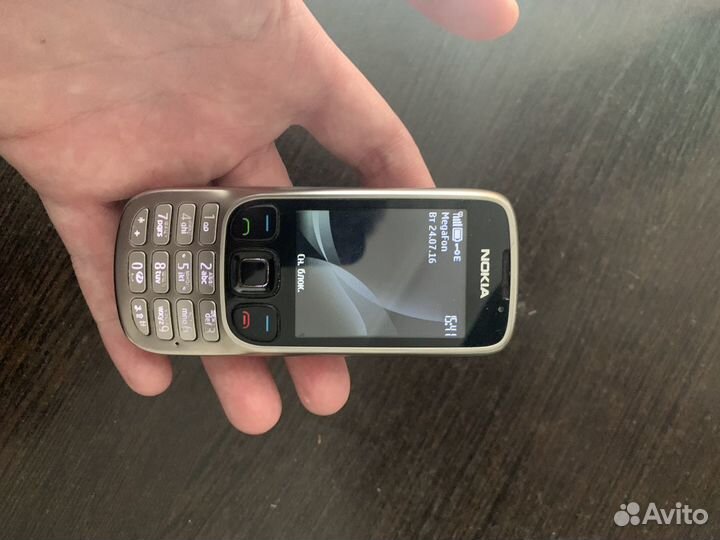 Nokia 6303i Сlassic