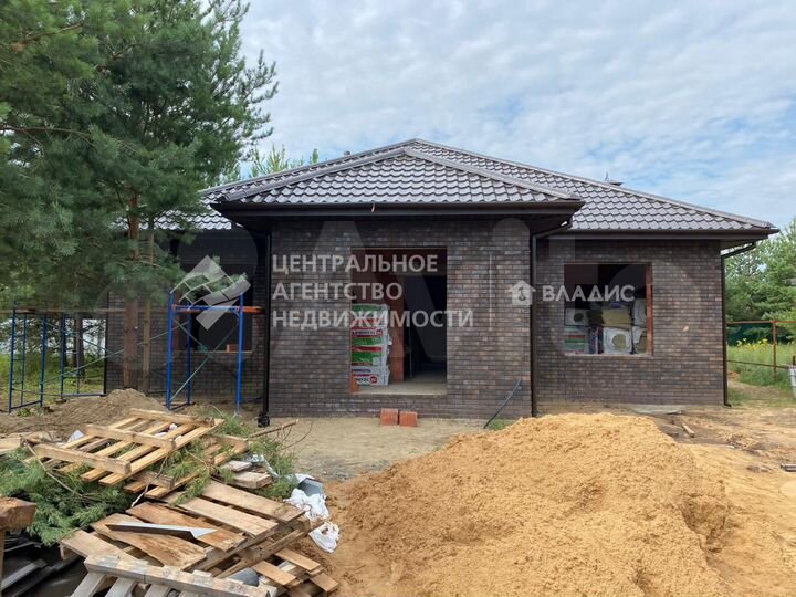 Дом 130 м² на участке 9 сот.