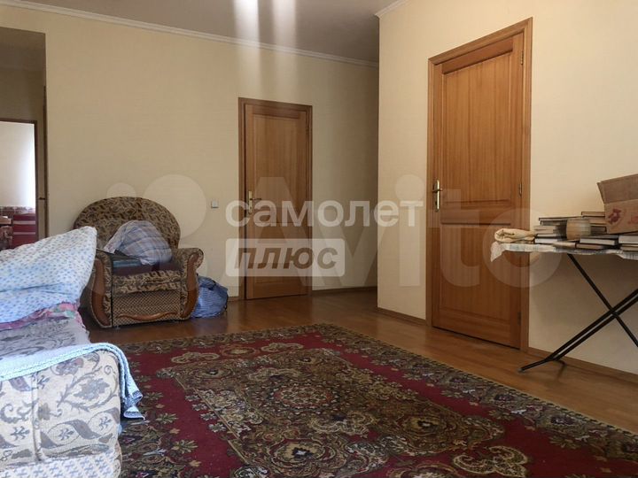 4-к. квартира, 111 м², 2/5 эт.