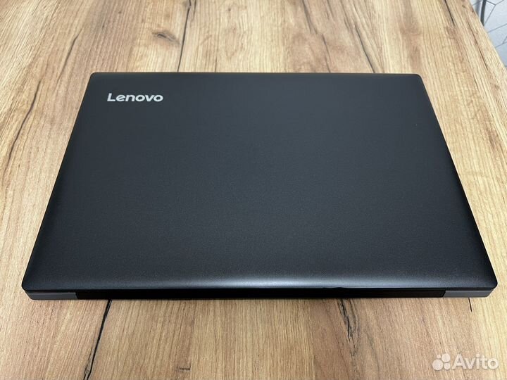 Игровой Lenovo i3-7100U/ 8OZU/ 920MX/ SSD/ Full HD