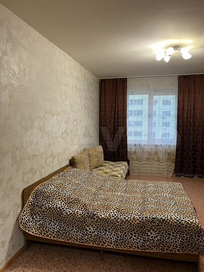 1-к. квартира, 38 м², 8/10 эт.