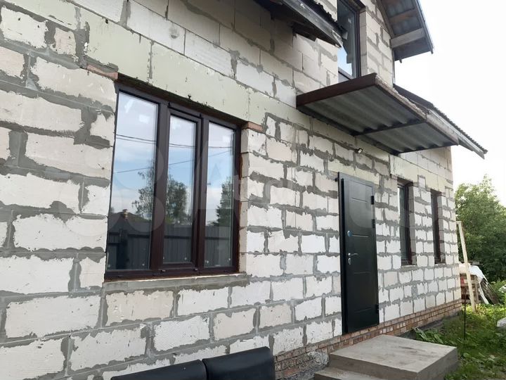 Дом 161,7 м² на участке 7,4 сот.