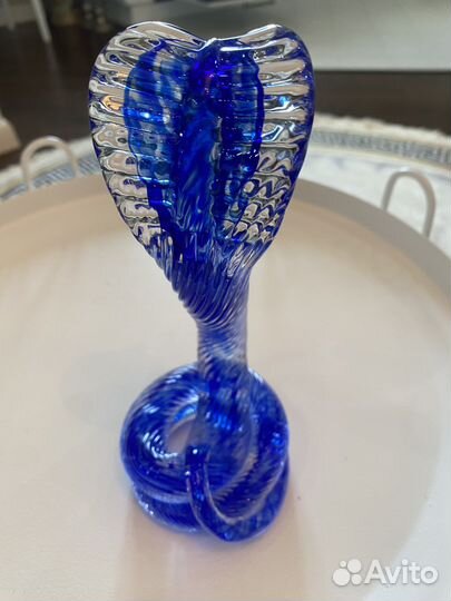 Стекоянная змея