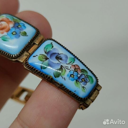 Наручные механические часы 