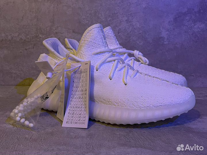 Кроссовки Adidas Yeezy Boost 350 v2