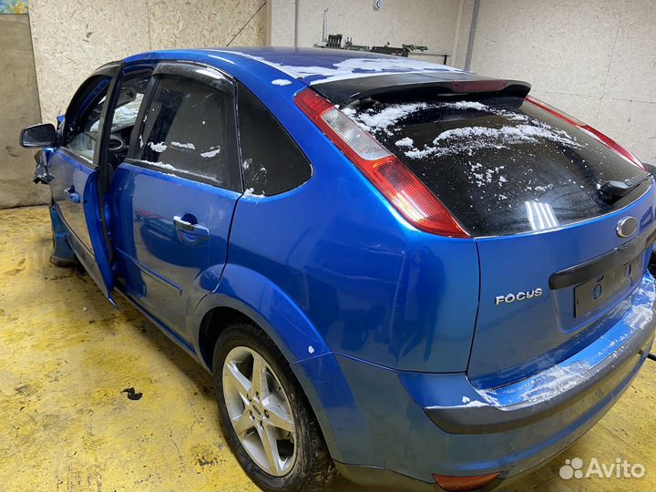 Разбираем прямо сейчас Ford Focus 2 1.8