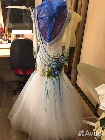 Продам бальное платье