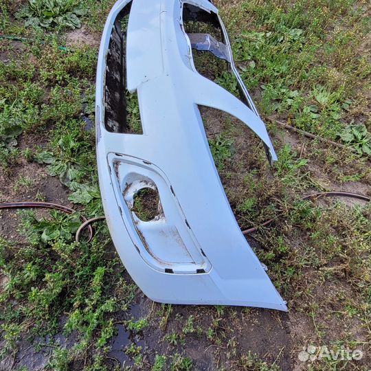 Передний бампер лада ларгус