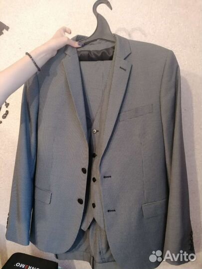 Костюм мужской