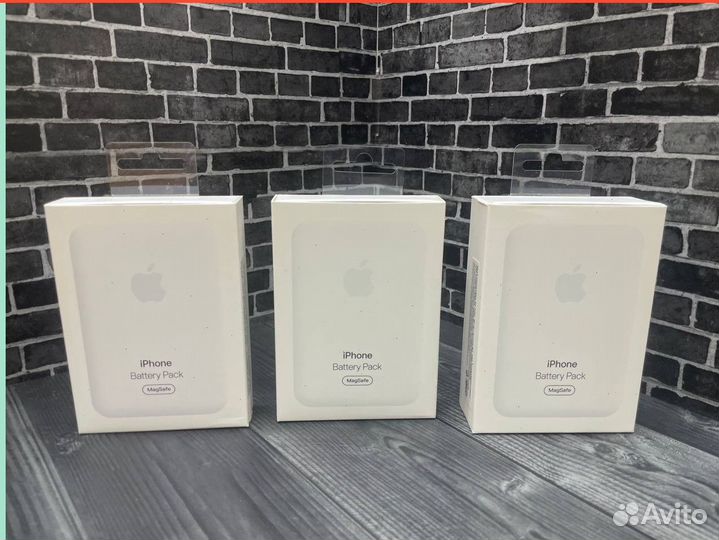 Повербанк Apple для iPhone