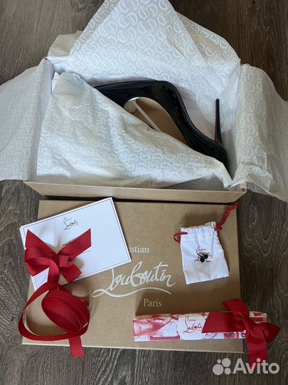 Туфли christian louboutin 39, даже не мерили :)