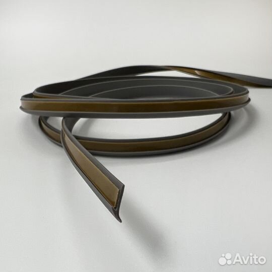 Резинка уплотнительная для тюнинга серая(1м)