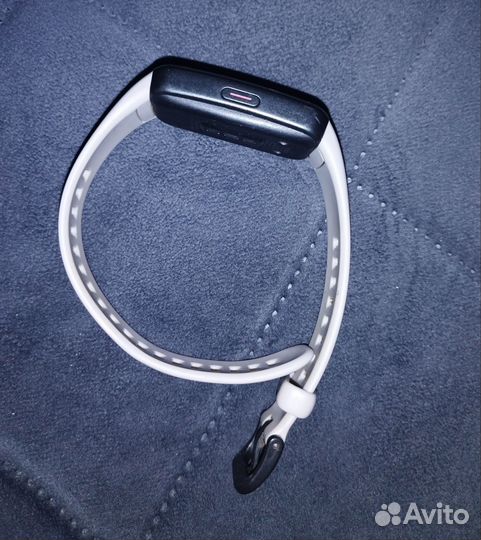 Смарт часы honor band 6